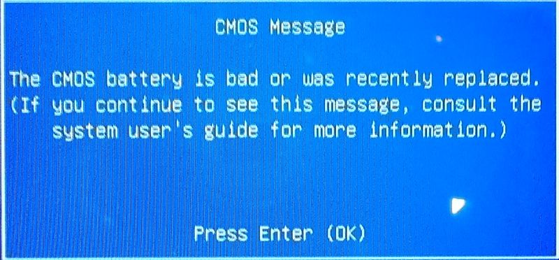 起動時のメッセージ1 CMOSバッテリーが不良であるか、最近交換されました。